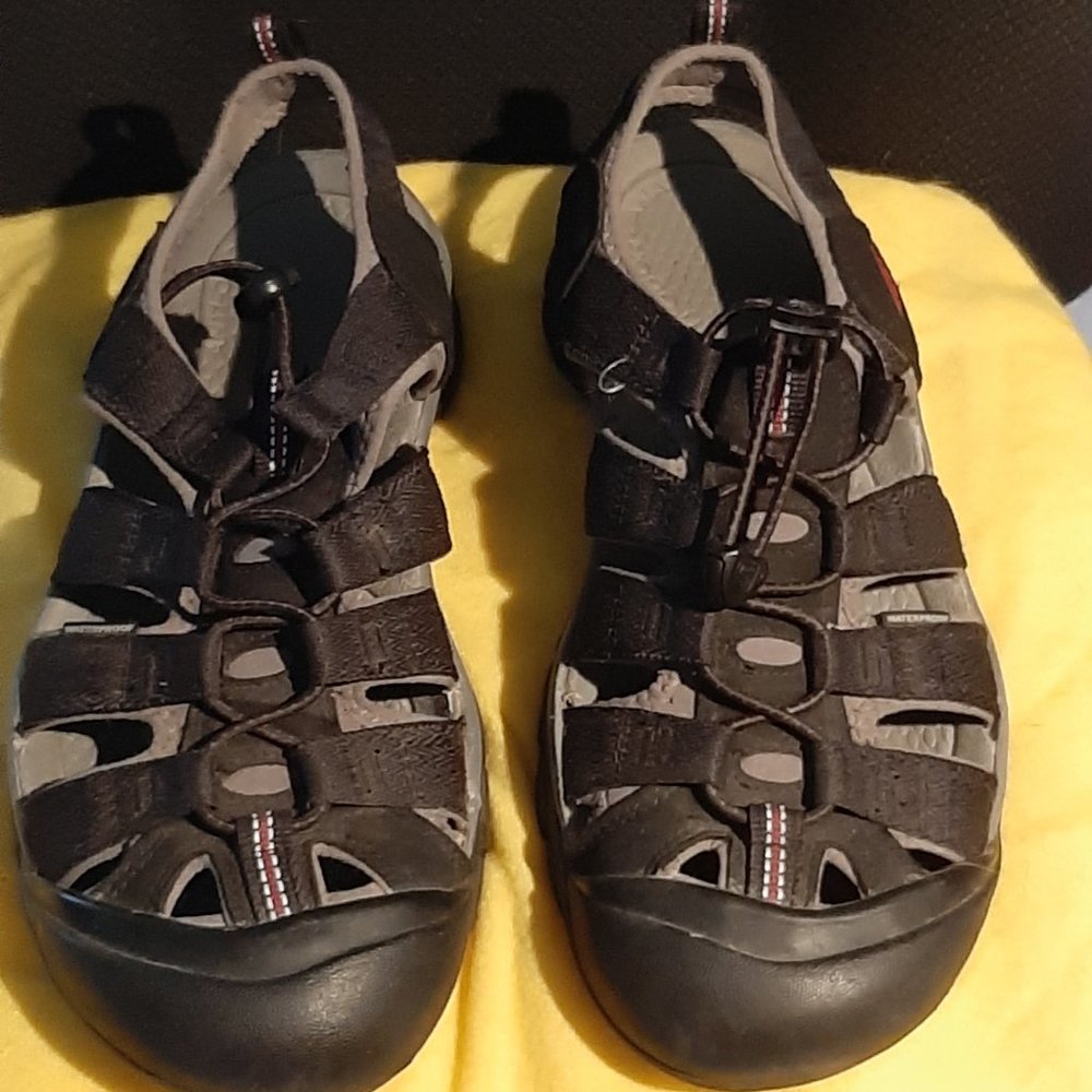Womens Keen H2 Sandals
